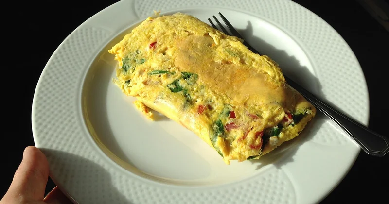 Omelette soufflée et omelette au fromage : deux logiques différentes